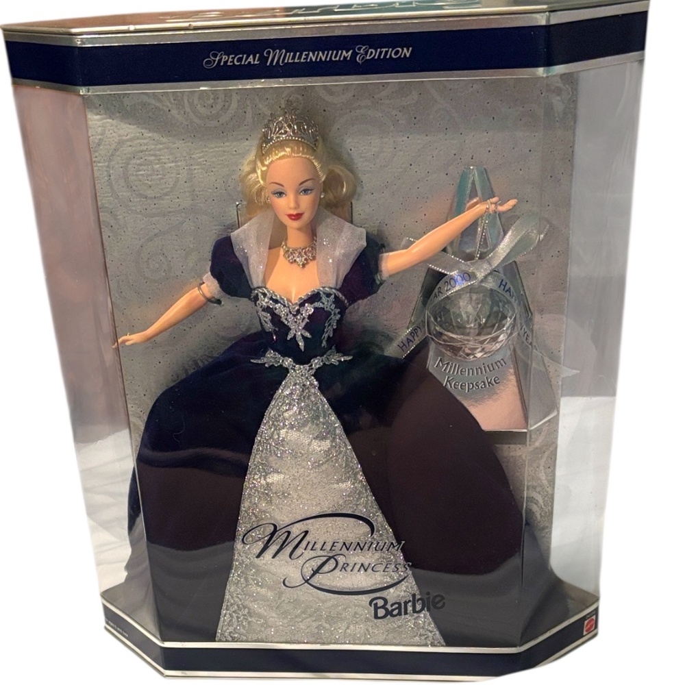 NWT-Barbie Special Millennium Edition in Blue and Silver